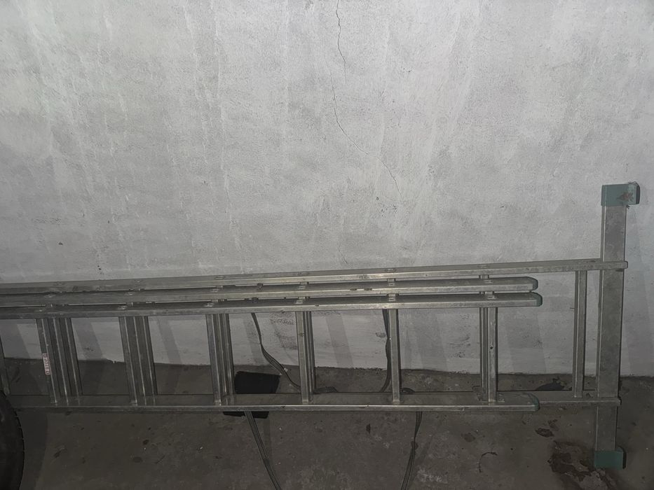 Drabina aluminiowa  ALOSS Eurosty 3x10, mocna, wysoka, gotowa do pracy