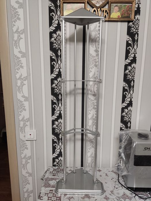 Продам підставку для DVD дисків