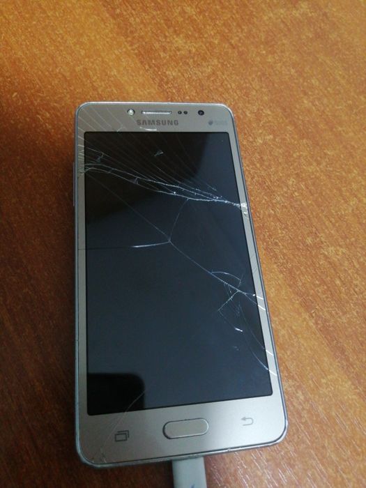 Обміняю самсунг телефон