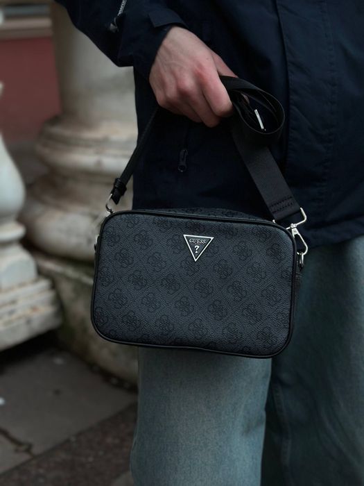 Продам сумку GUESS