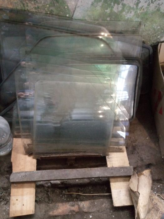Стекло двери   таврия славута пикап дана грузовая