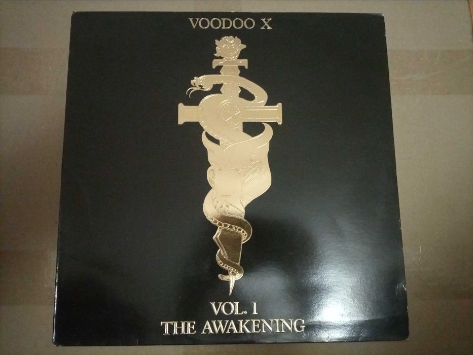 LP вініл FOREIGNER - Foreigner , Head Games, 4, VAN HALEN – Women And Children First, VOODOO X-Vol. I-The Aw