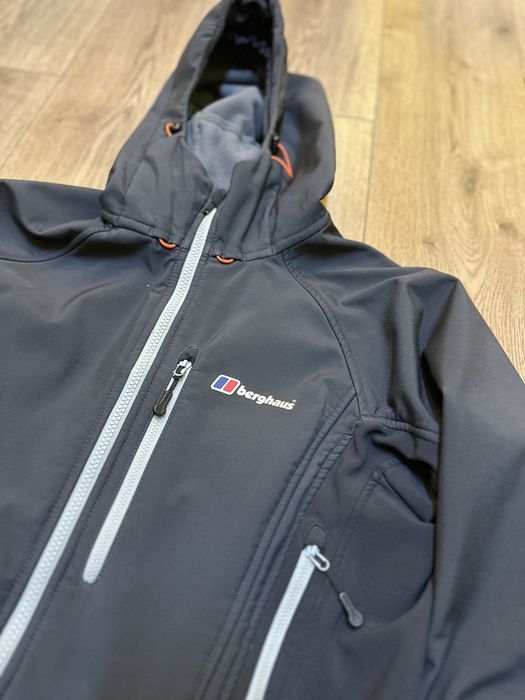 Продам вітровку Berghaus
