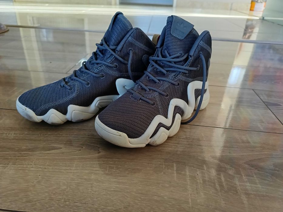 Sneakersy ADIDAS stan idealny.