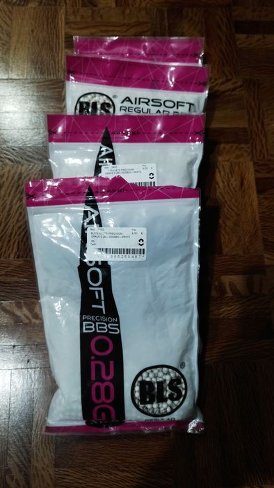Bbs para airsoft e rádio de casais
