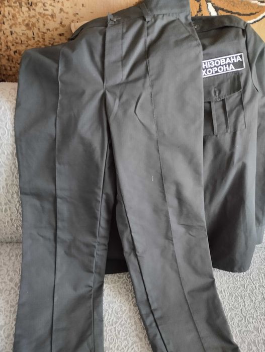 Форма охоронника  . Нова р. 50-52.    5 рост.