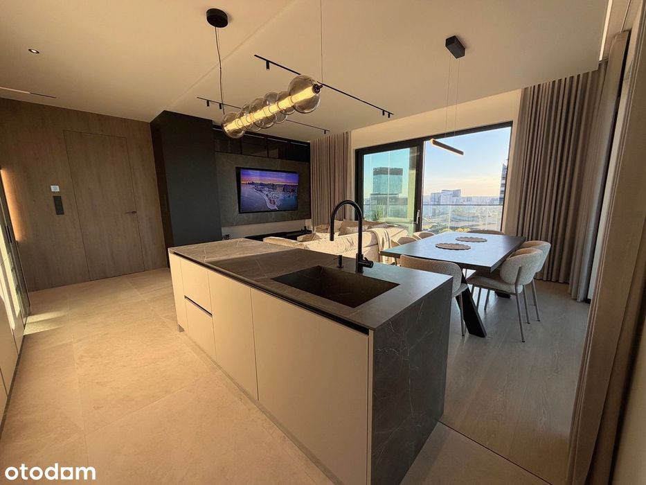 97 m² | 15 piętro | taras 40 m² | widok | Pierwsza Dzielnica
