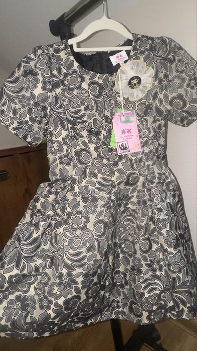 Eleganska zakardowa sukienka firmy La Martina roz.8