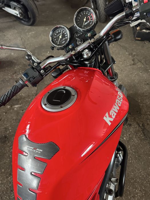 Продам мотоцикл Kawasaki ER-5