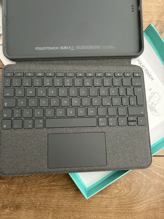 Klawiatura Logitech Folio Touch