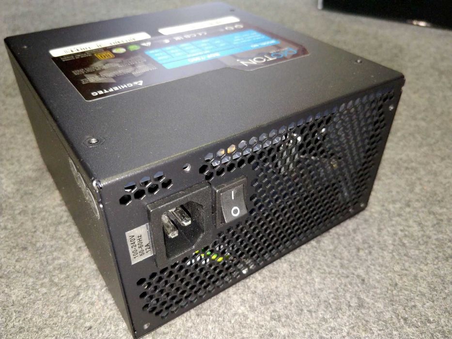 Блок питания 750W CHIEFTEC Proton, 80+ Bronze (BDF-750C)