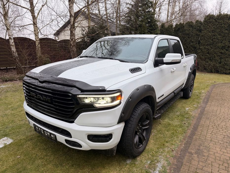 RAM 1500 Sport 4x4 5.7 Doinwestowany