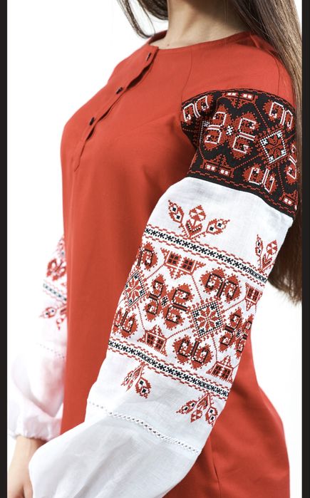 Жіноча вишита чукня, вишиванка р.М