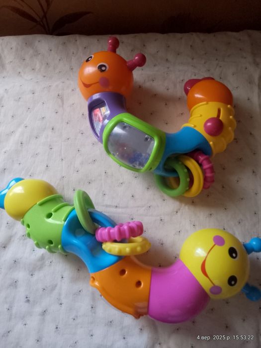 Розвиваючі та м'які іграшки