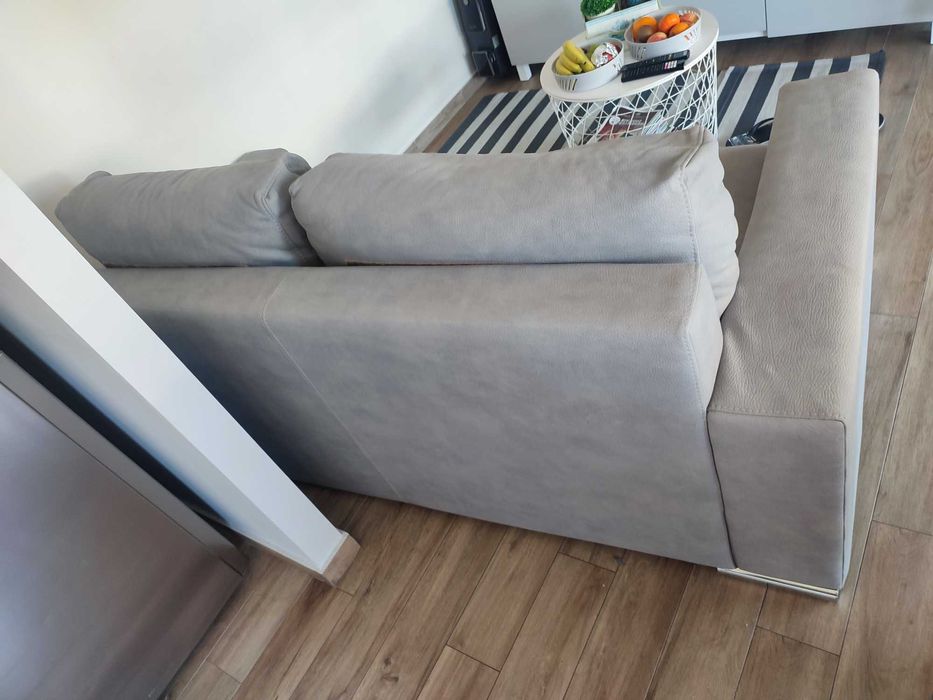 Vendo sofá  cama cinza