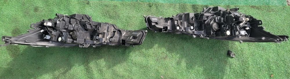 Farois/Óticas Toyota Corolla E21 Hybrid A