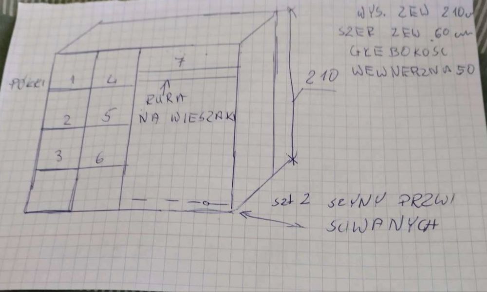 Szafa z lustrem - przesuwne drzwi