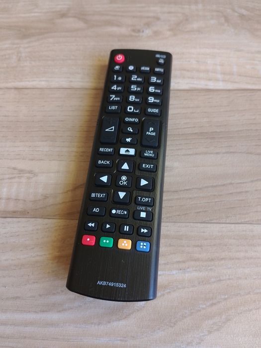 Pilot LG. Nowy, porządnej jakości. Smart/4K i inne.