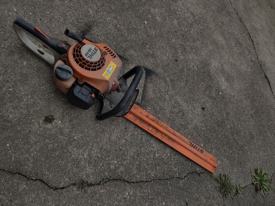 Corta sebes sthil hs 45