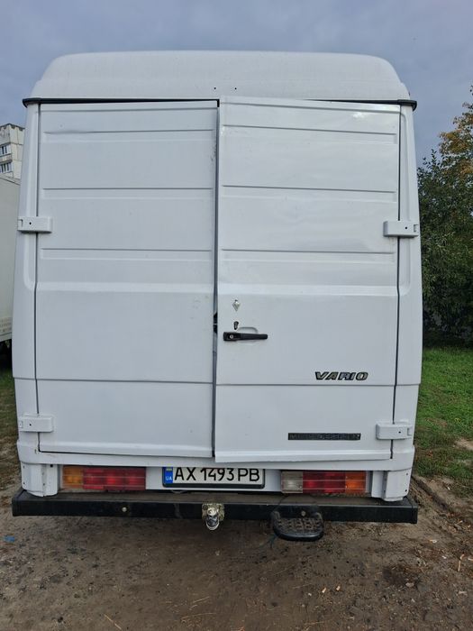 Продам MERCEDES Vario  814D