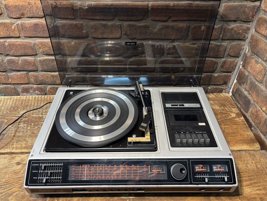 Gramofon + Magnetofon Clubmeister CB 1001