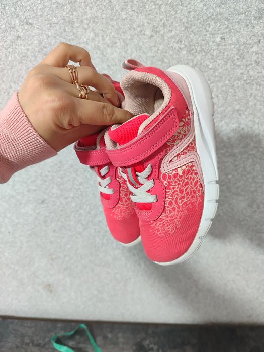 Кросівки decathlon, nike, Adidas