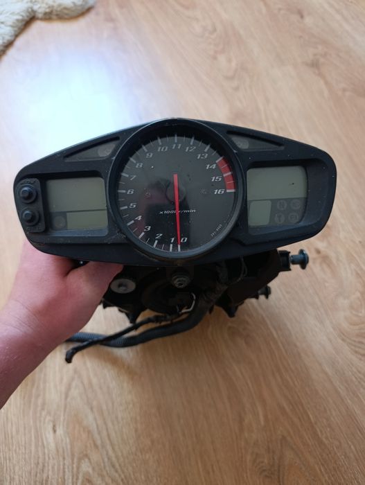 Części Suzuki gsr 600