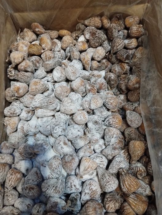 Инжир вяленый в рисовой муке и без