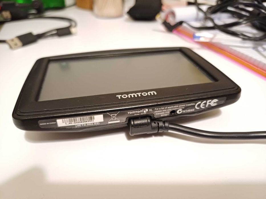 GPS TOMTOM XL Mod.: 4ET03 Usado