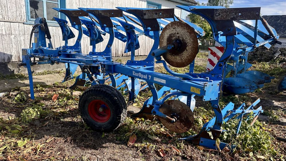 Lemken europal 7 n100 оборотний 4+ кукурудзяний полосовий