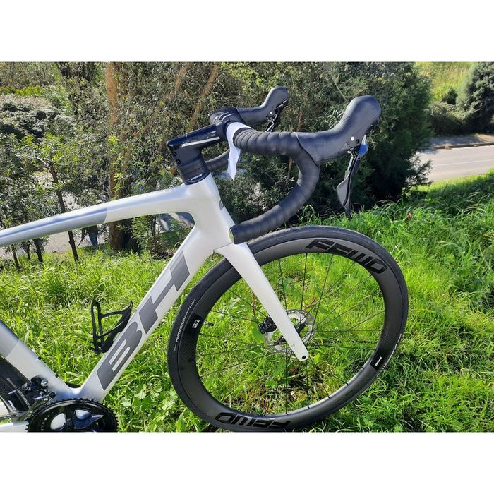 Bh rs1 12v com rodas de carbono