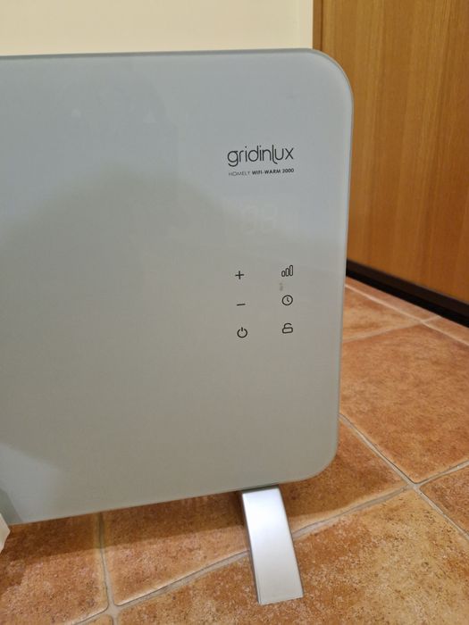 Aquecedor electrico com controlo Wi Fi.