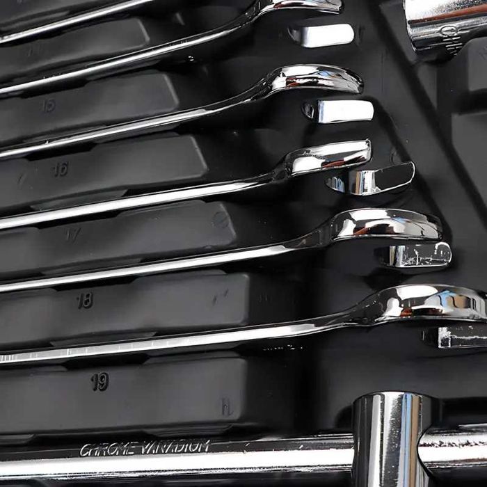 Набір інструментів 216 предметів, комплект набір для ремонту авто