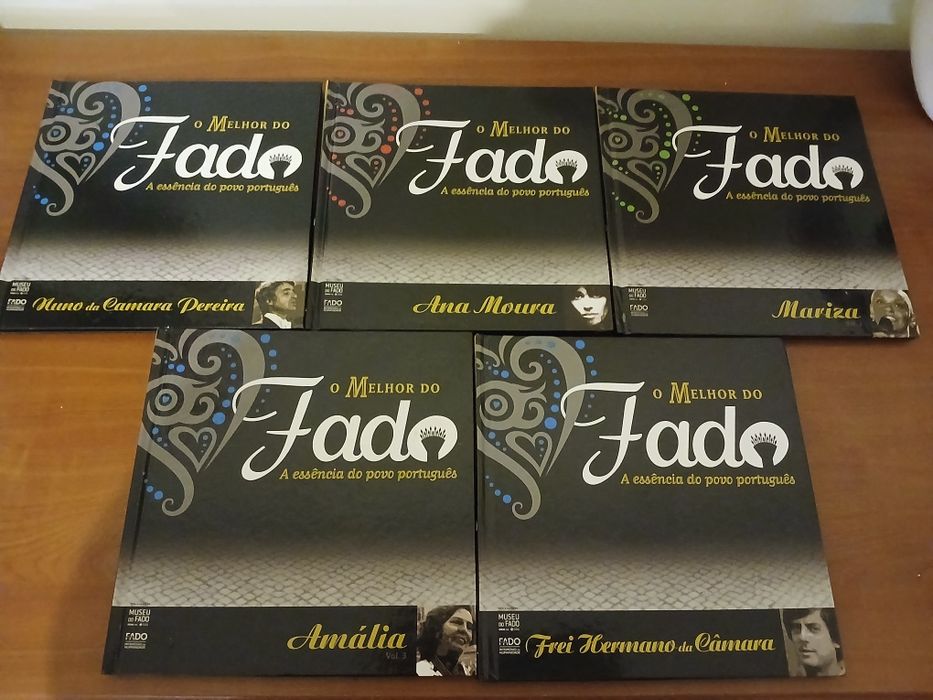 Cds com livros -  o melhor do fado