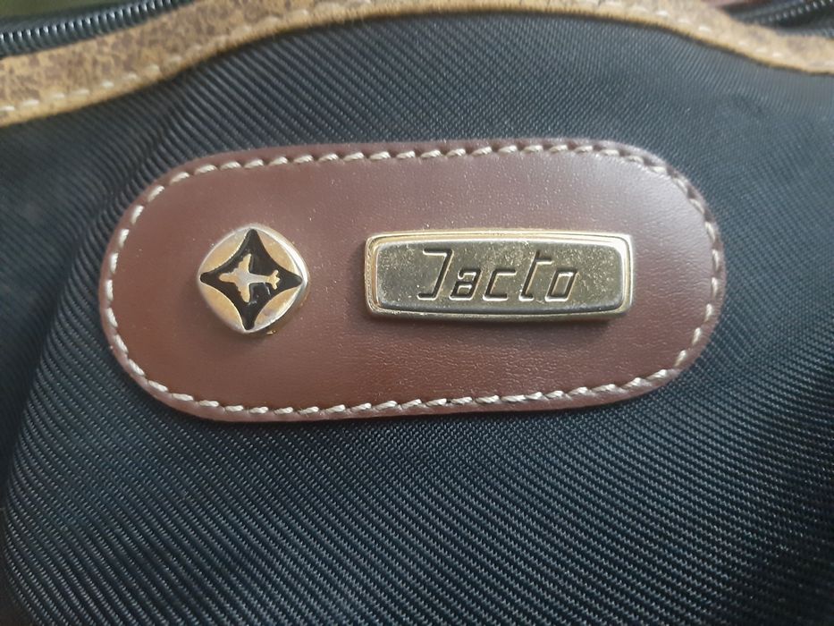 Saco de mão marca jacto