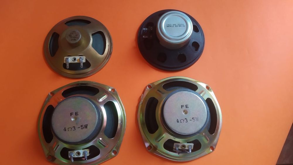 Głośniki  do kolumn lub radio-tv