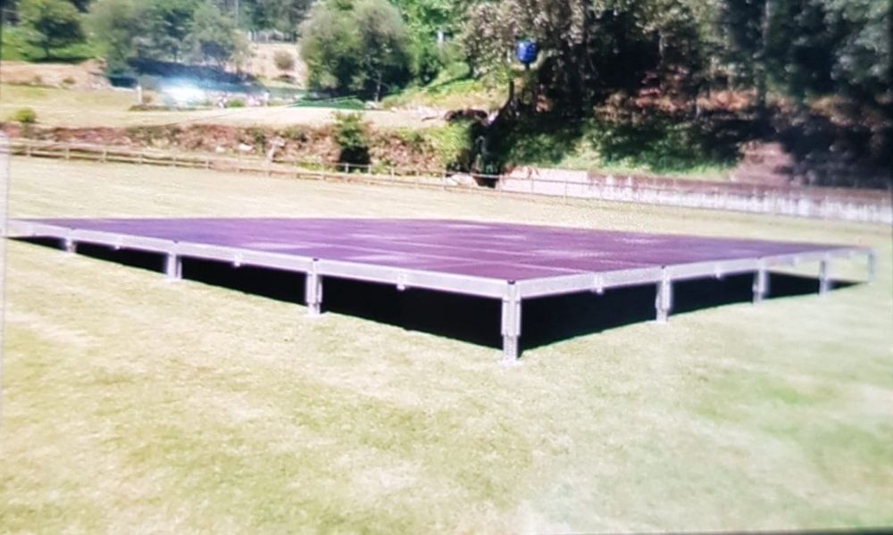 Estrado pista de dança-Bancadas-Passareles