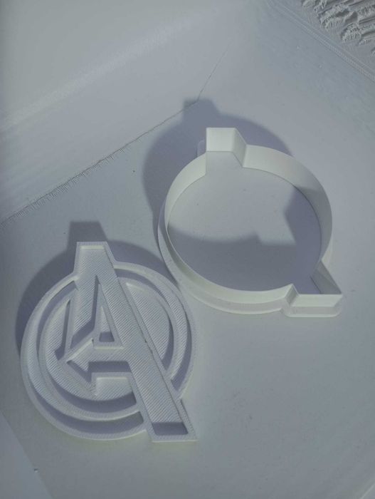 Conjunto de 4 Moldes de Bolachas – Super-Heróis Marvel