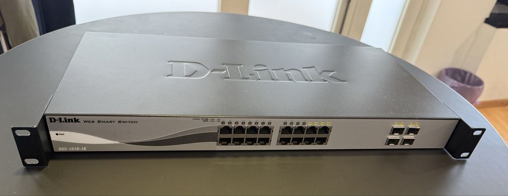 Switch D-Link DGS-1210-16