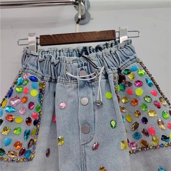 Spodenki jeansowe kamienie kolorowe