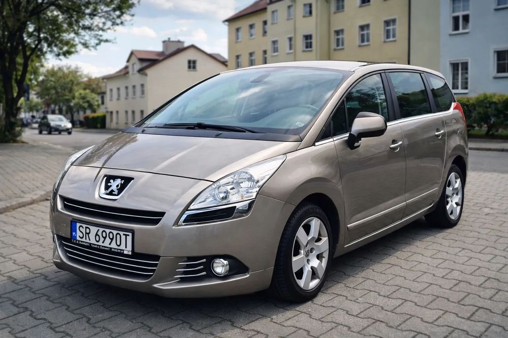 Peugeot 5008 Peugeot 5008 2012 | 7 osób | Automat | Bogate wyposażenie | Gotowy
