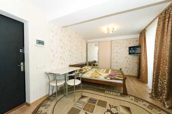 Погодинно,подобово гостинку 20м"