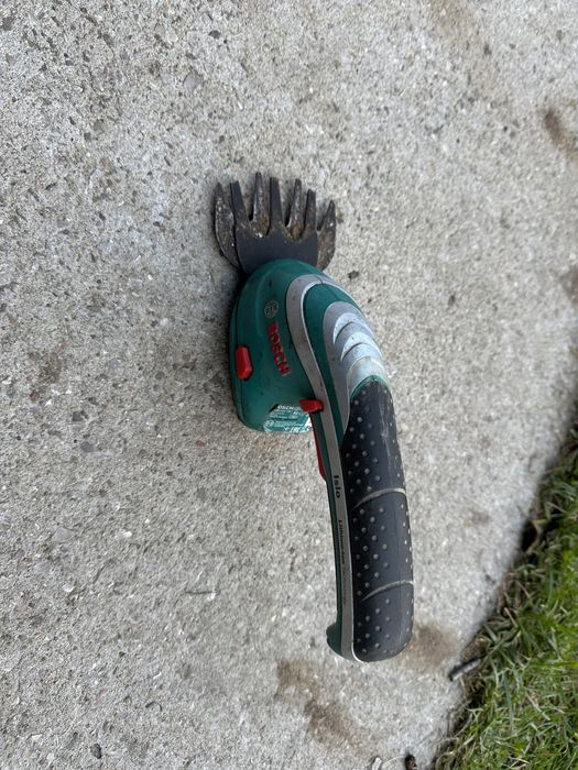 Nozyce akumulatorowe Bosch isio