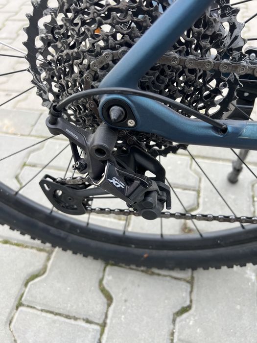 Rower Cube Carbon