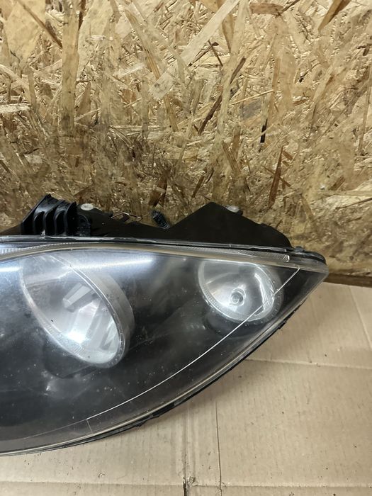 Передні фари Seat Altea Toledo Сеат Альтеа Толедо 2004-2009