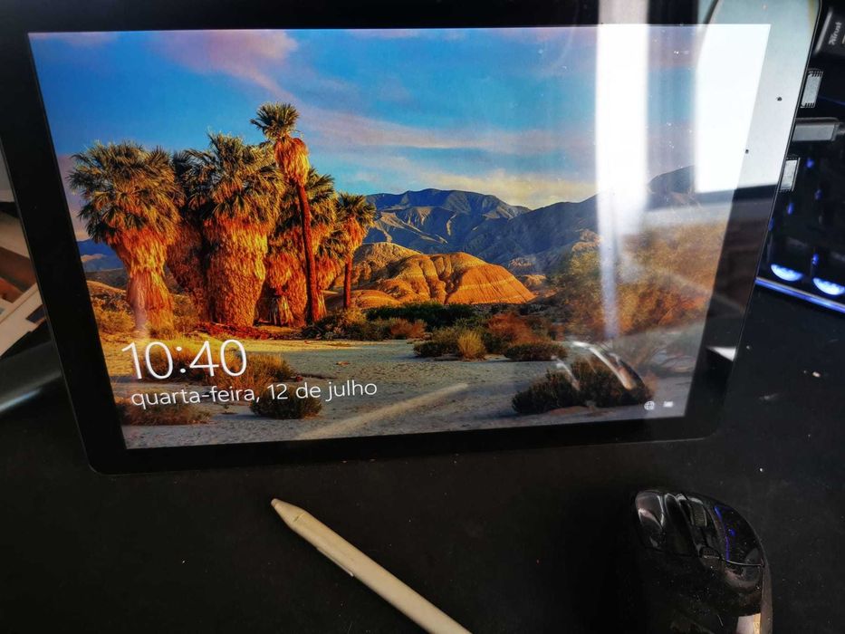 CHUWI SurBook Windows 10 2K Screen Intel Apollo Lake Tablet