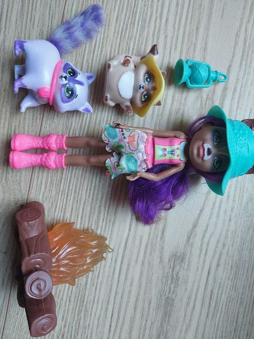 lalka Enchantimals zestaw z szopami