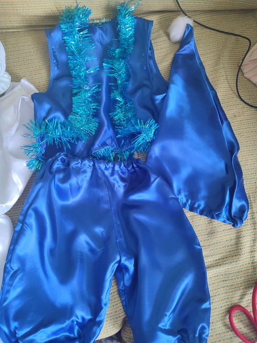 Костюми карнавальні: лисиця,гном, сніговик