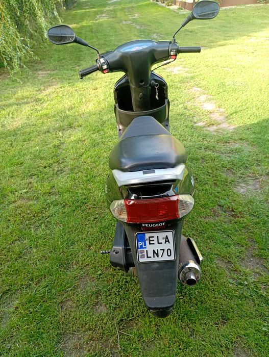 Skuter v click stan bardzo dobry