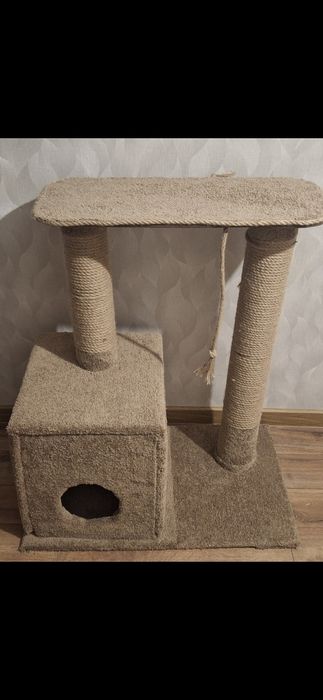 Когтеточка, домик для кошки.